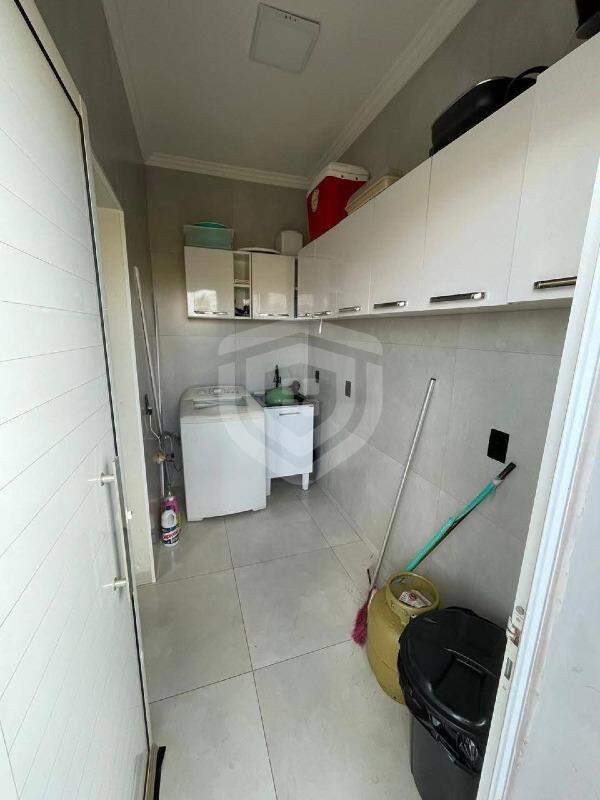 Rancho à Venda no VARANDAS TIETE em Iacanga/SP