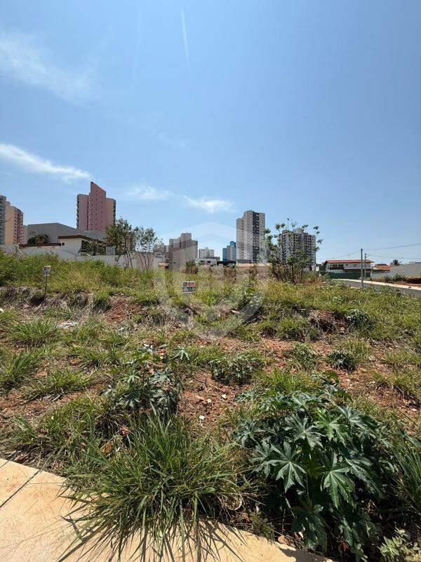 Terreno à Venda no Jardim América em Bauru/SP
