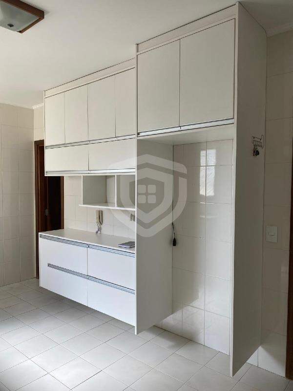 Apartamento à Venda no Vila Nova Cidade Universitária em Bauru/SP