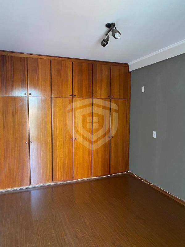Apartamento à Venda no Vila Nova Cidade Universitária em Bauru/SP