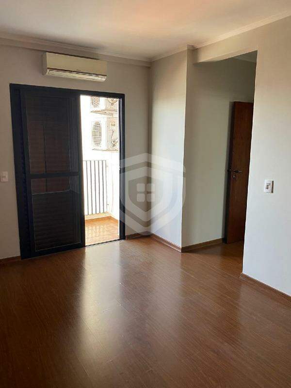 Apartamento à Venda no Vila Nova Cidade Universitária em Bauru/SP