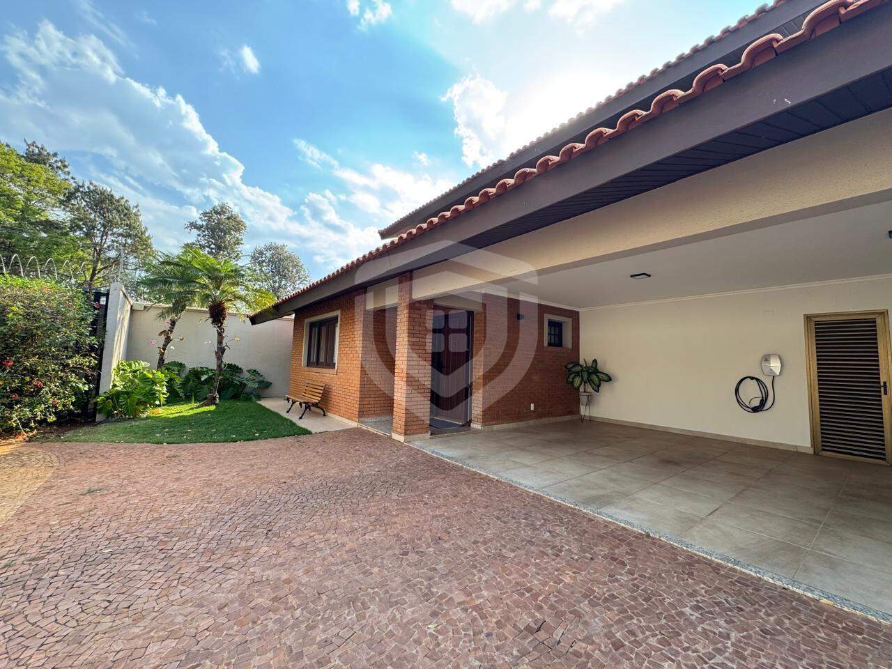 Casas Condomínio para alugar no Vila Aviação em Bauru/SP