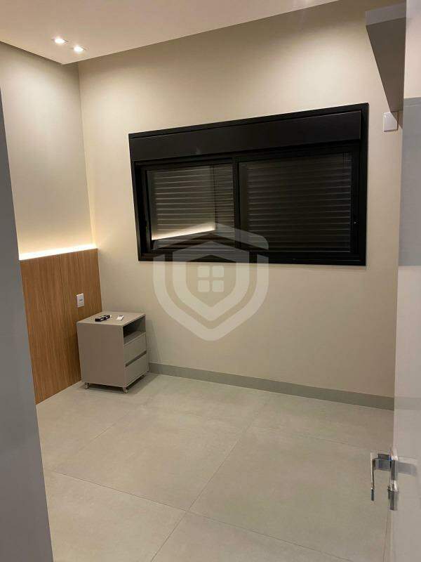 Casas Condomínio à Venda no Residencial Villa de León em Piratininga/SP