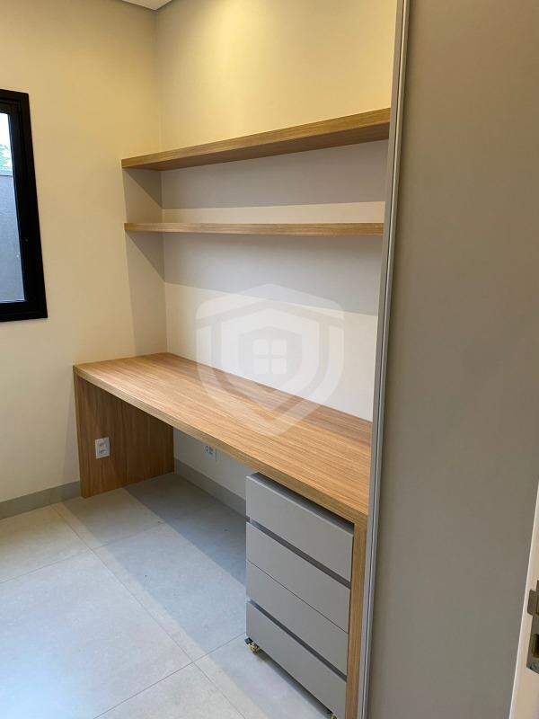 Casas Condomínio à Venda no Residencial Villa de León em Piratininga/SP