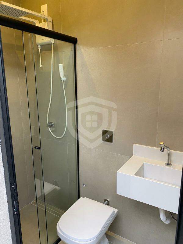 Casas Condomínio à Venda no Residencial Villa de León em Piratininga/SP