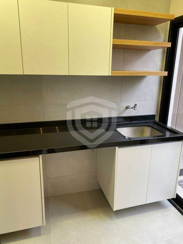 Casas Condomínio à Venda no Residencial Villa de León em Piratininga/SP