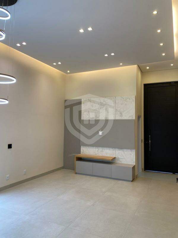 Casas Condomínio à Venda no Residencial Villa de León em Piratininga/SP