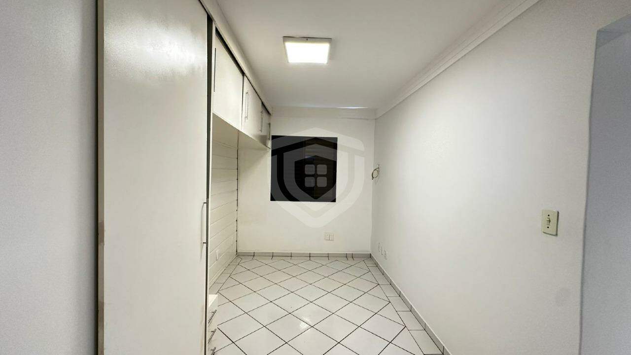 Apartamento para alugar no Jardim Infante Dom Henrique em Bauru/SP