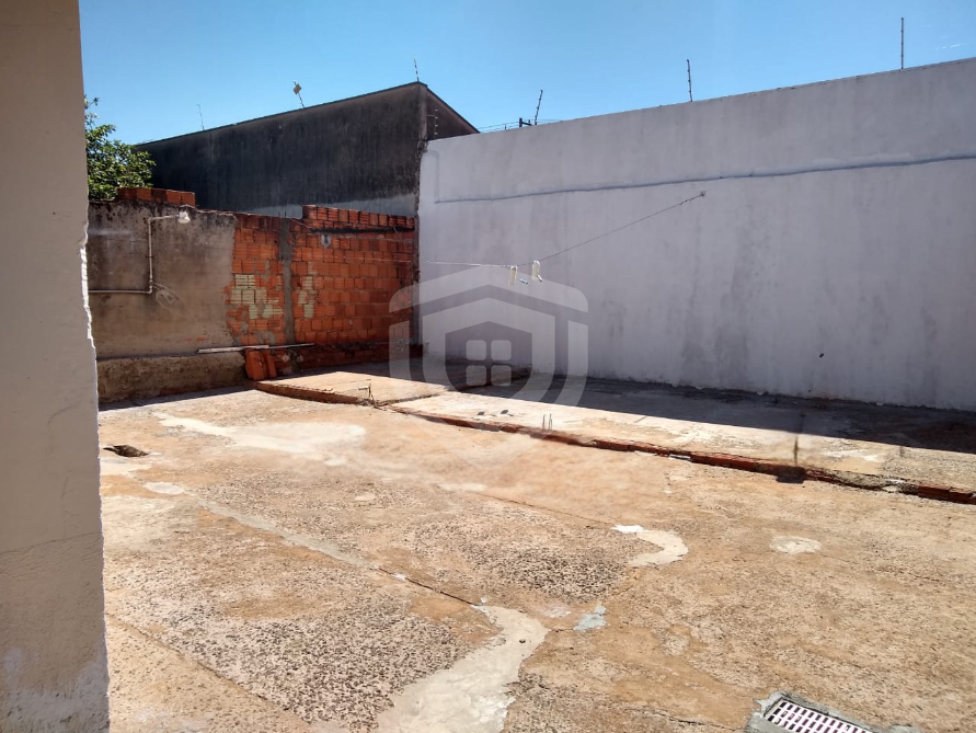 Casa à Venda no Núcleo Habitacional Nobuji Nagasawa em Bauru/SP