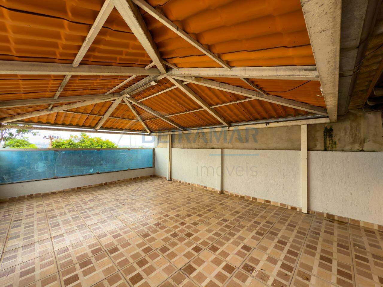 <br />
<b>Warning</b>:  Undefined property: stdClass::$fotos in <b>/home/beiramarimoveis/www/src/views/pages/detalhe-imovel.php</b> on line <b>135</b><br />
<br />
<b>Warning</b>:  Trying to access array offset on value of type null in <b>/home/beiramarimoveis/www/src/views/pages/detalhe-imovel.php</b> on line <b>135</b><br />
<br />
<b>Warning</b>:  Attempt to read property