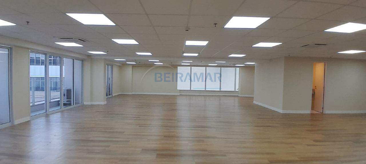 <br />
<b>Warning</b>:  Undefined property: stdClass::$fotos in <b>/home/beiramarimoveis/www/src/views/pages/detalhe-imovel.php</b> on line <b>135</b><br />
<br />
<b>Warning</b>:  Trying to access array offset on value of type null in <b>/home/beiramarimoveis/www/src/views/pages/detalhe-imovel.php</b> on line <b>135</b><br />
<br />
<b>Warning</b>:  Attempt to read property