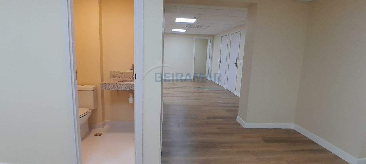 <br />
<b>Warning</b>:  Undefined property: stdClass::$fotos in <b>/home/beiramarimoveis/www/src/views/pages/detalhe-imovel.php</b> on line <b>135</b><br />
<br />
<b>Warning</b>:  Trying to access array offset on value of type null in <b>/home/beiramarimoveis/www/src/views/pages/detalhe-imovel.php</b> on line <b>135</b><br />
<br />
<b>Warning</b>:  Attempt to read property