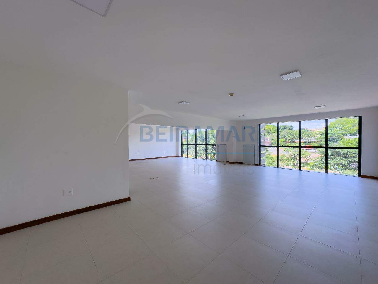 Sala para aluguel no Asa Norte: