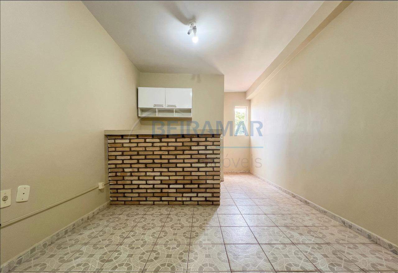 Kitnet para aluguel no Guará I: 