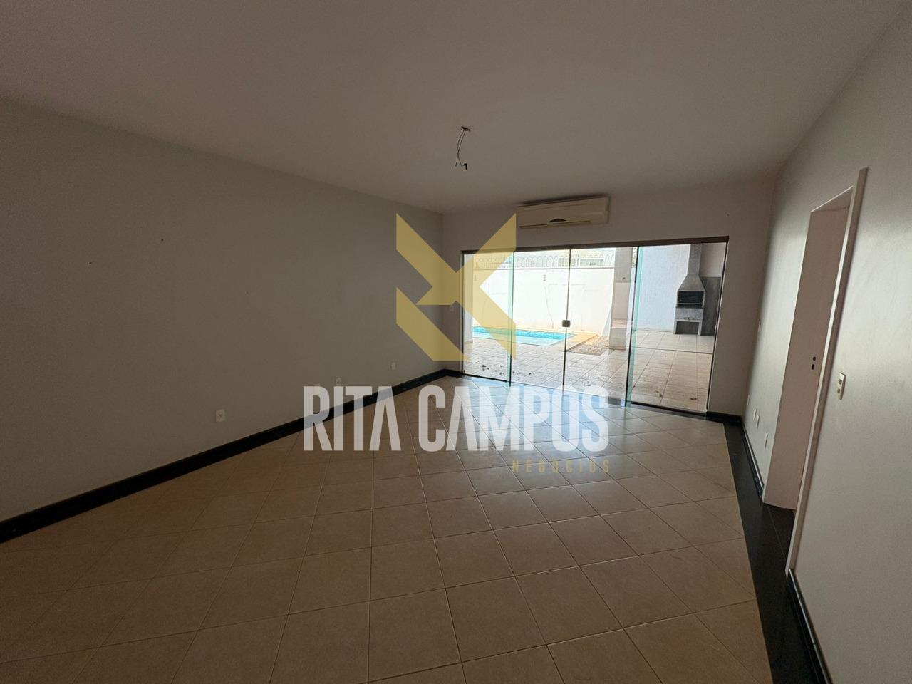 Casa à venda no Plano Diretor Norte: 