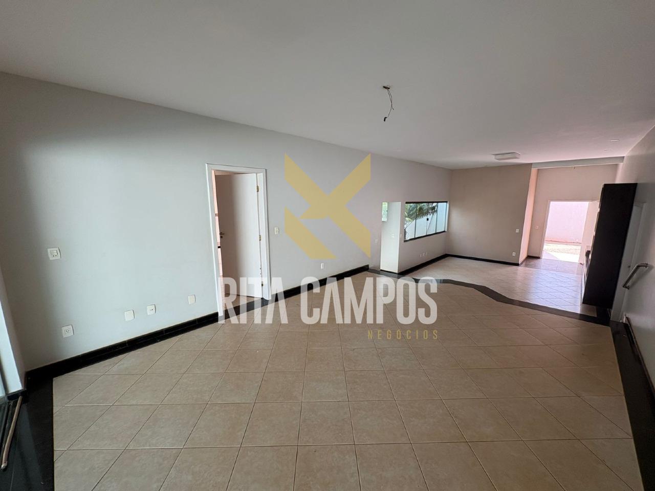 Casa à venda no Plano Diretor Norte: 