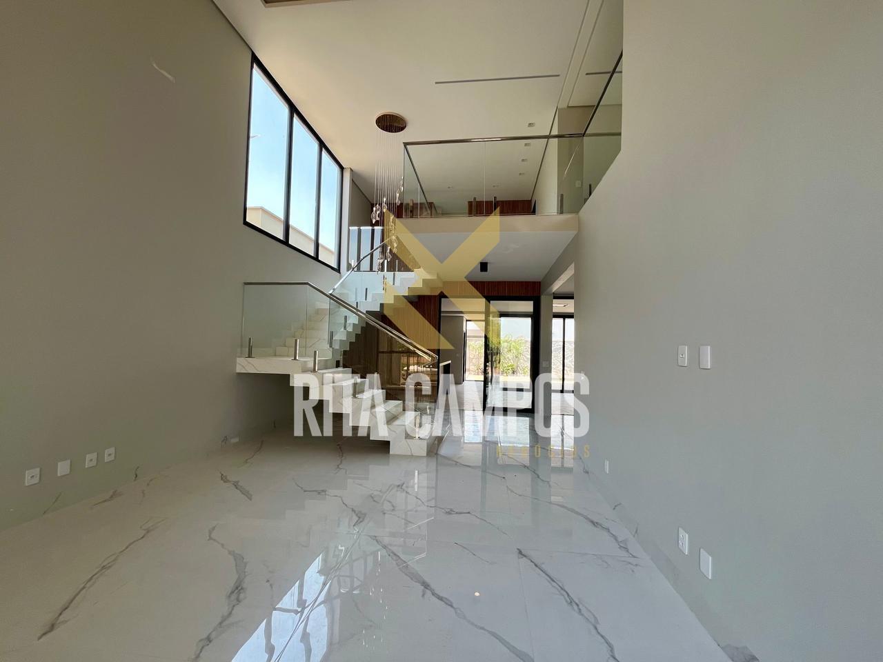 Sobrado à venda no Residencial Mirante do Lago: 