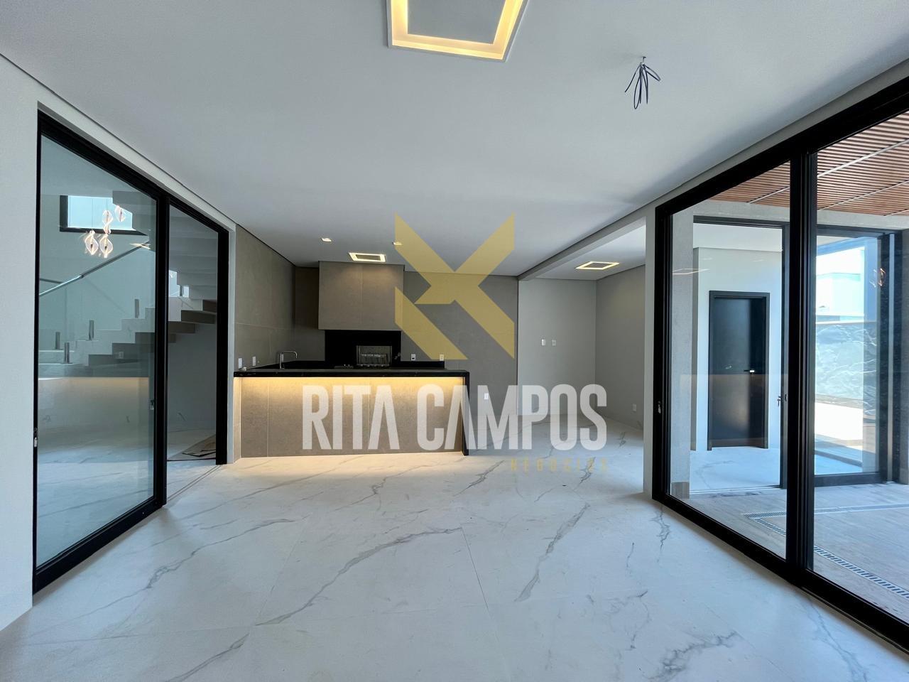 Sobrado à venda no Residencial Mirante do Lago: 