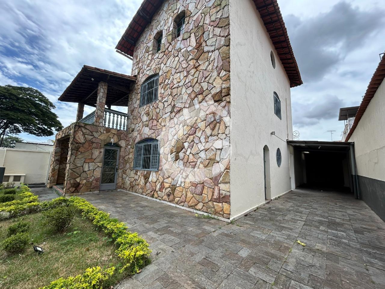 Casa para aluguel no Planalto: 