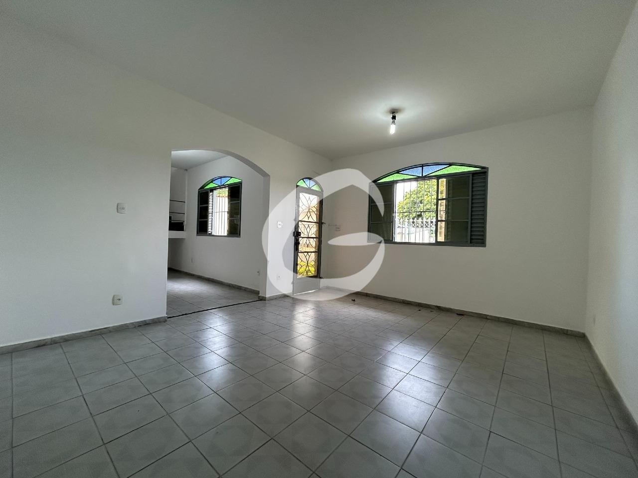 Casa para aluguel no Planalto: 