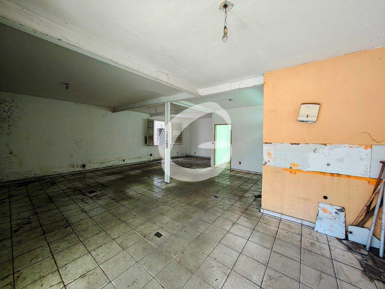 Loja para aluguel no Santa Tereza: 