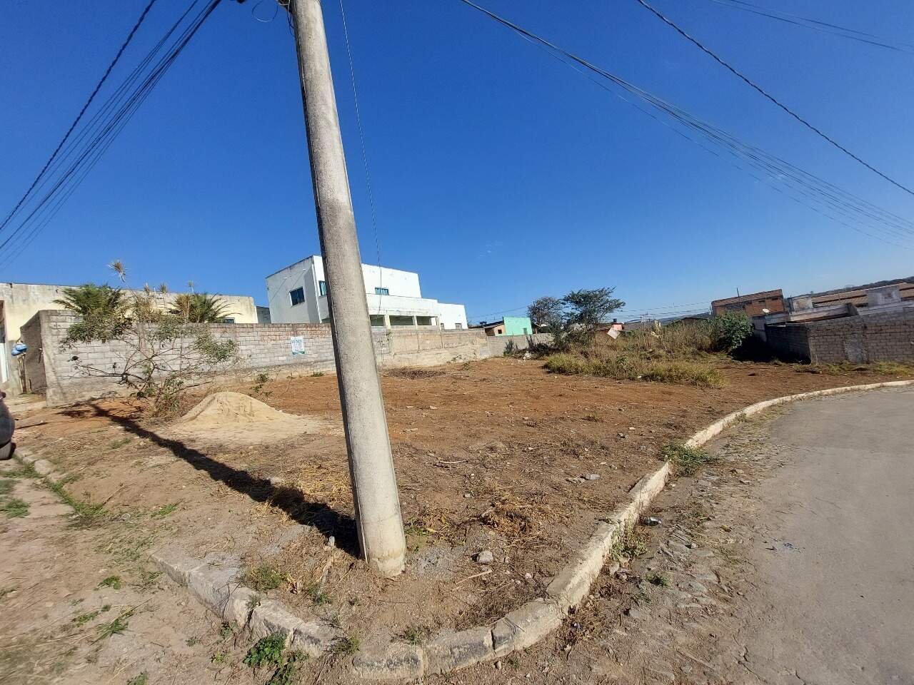 Lote à venda no Presidente: 