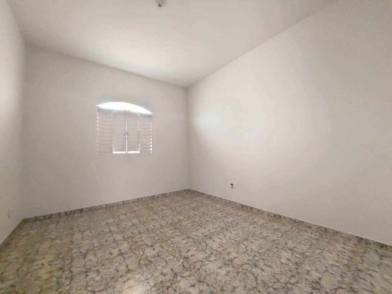 Casa à venda no Bom Jesus: 