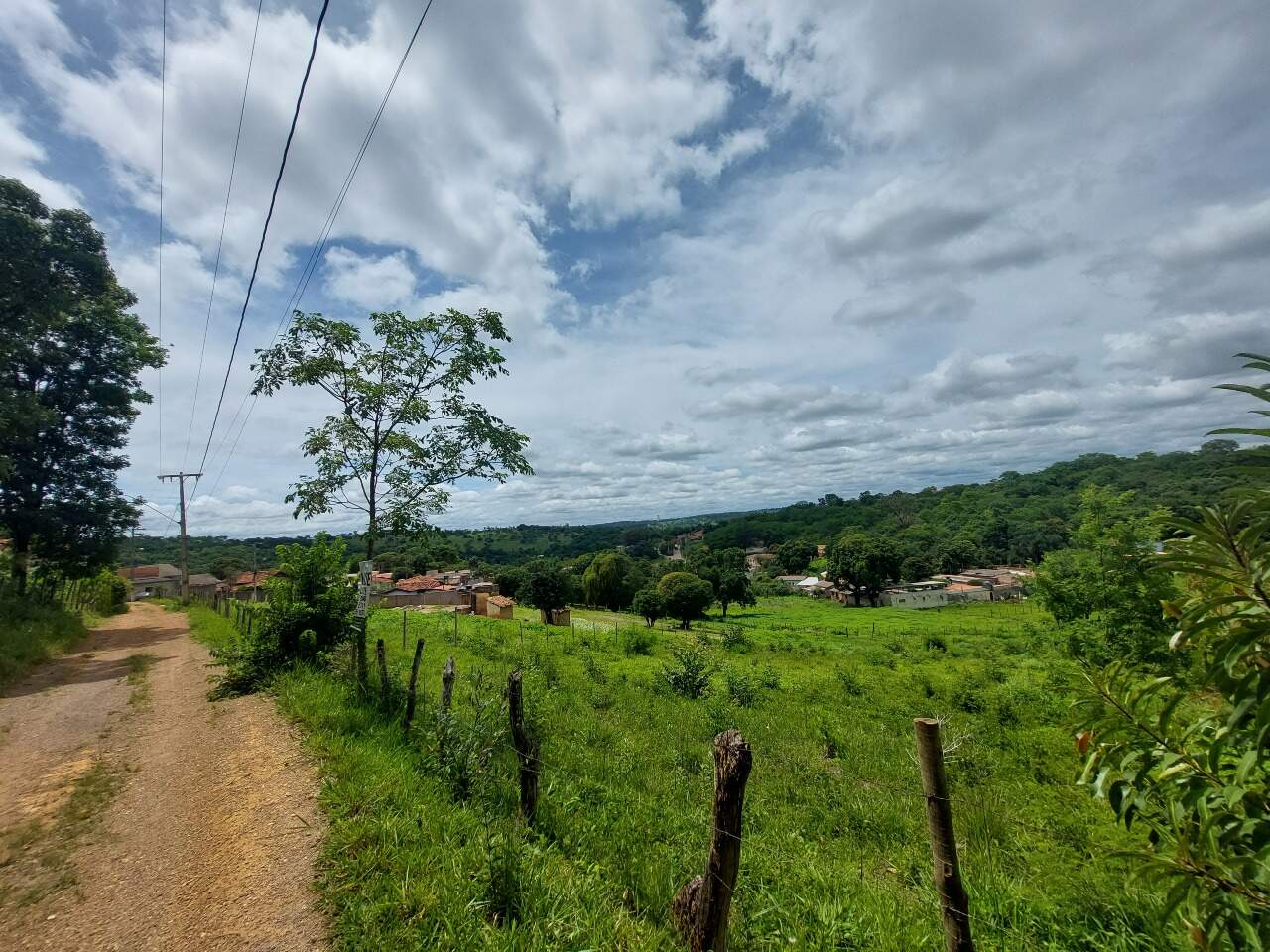 Chácara à venda no Araças: 