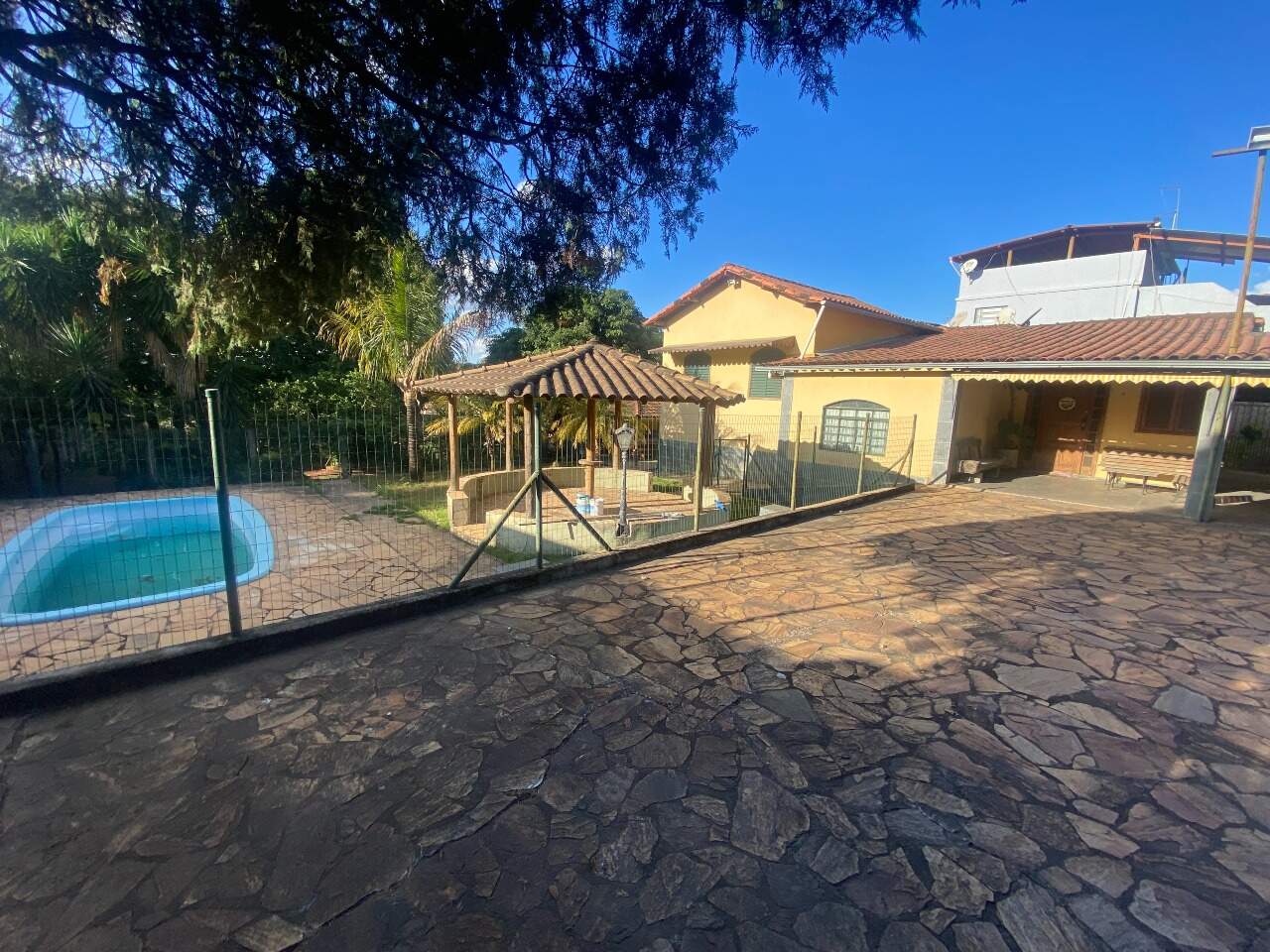 Casa à venda no Bom Jesus: 