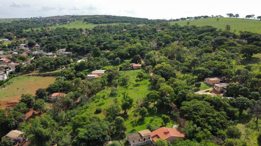 Terreno à venda no Mocambeiro: 