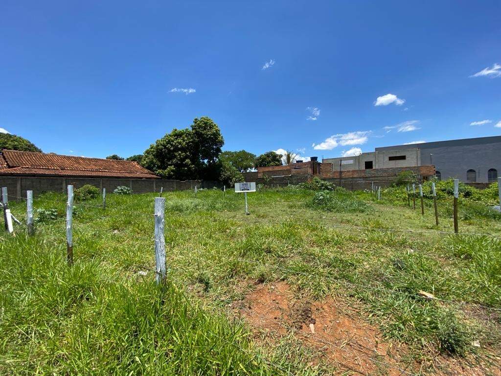 Lote à venda no Bom Jesus: 
