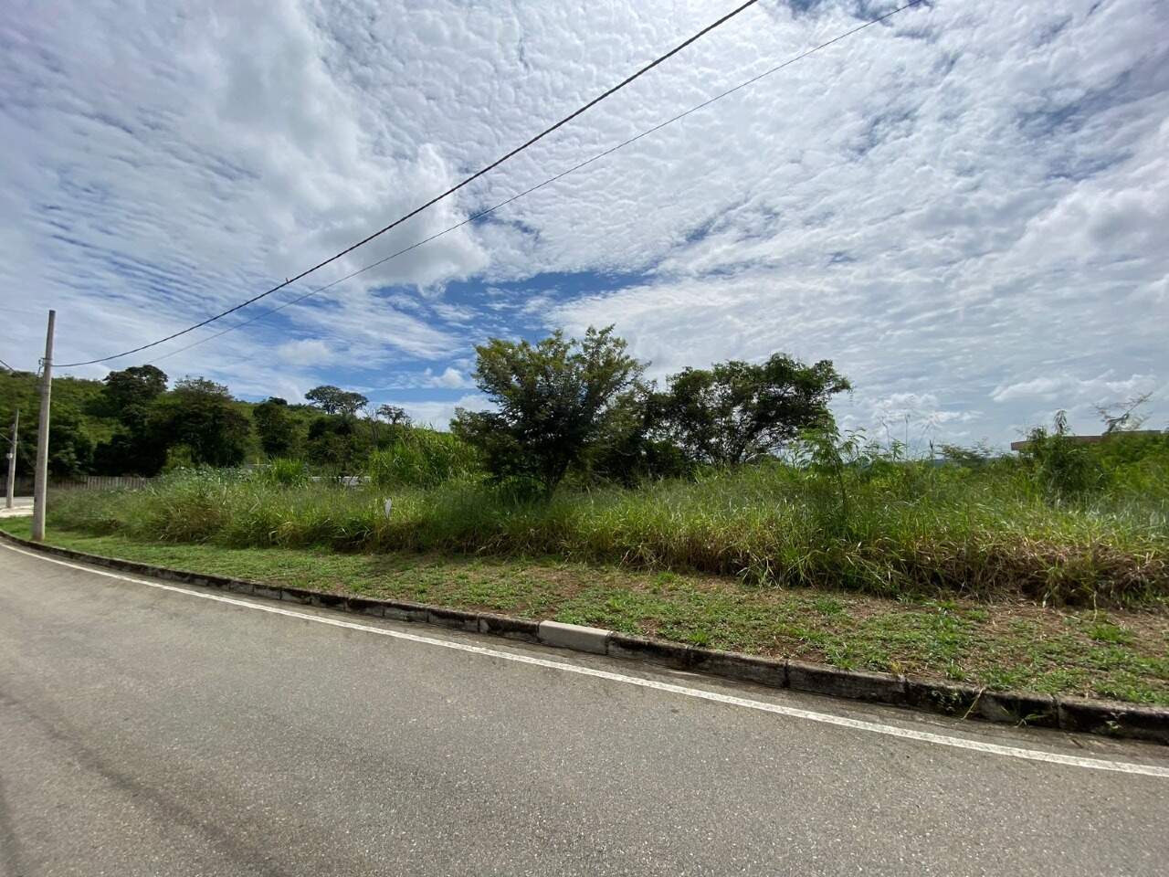 Lote em condomínio à venda no Estancia da Mata: 