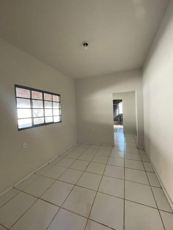 Casa para aluguel no Bom Jesus: 