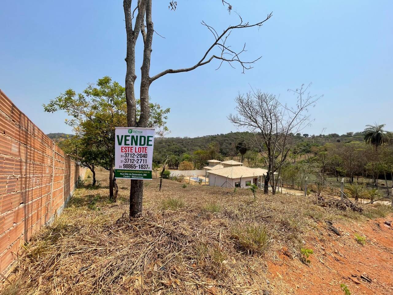 Lote à venda no Represa Vile: 