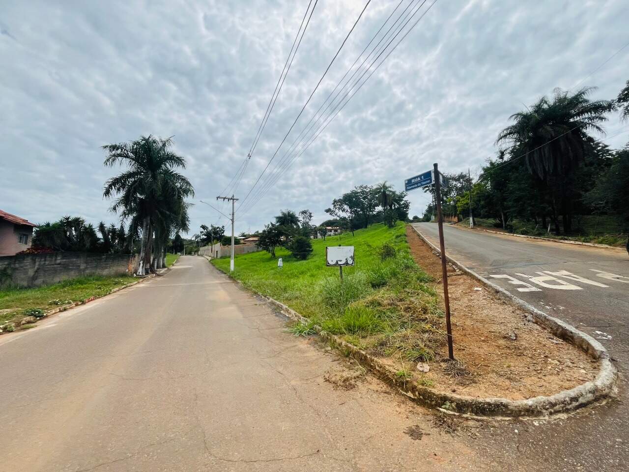 Lote em condomínio à venda no Represa Vile: 