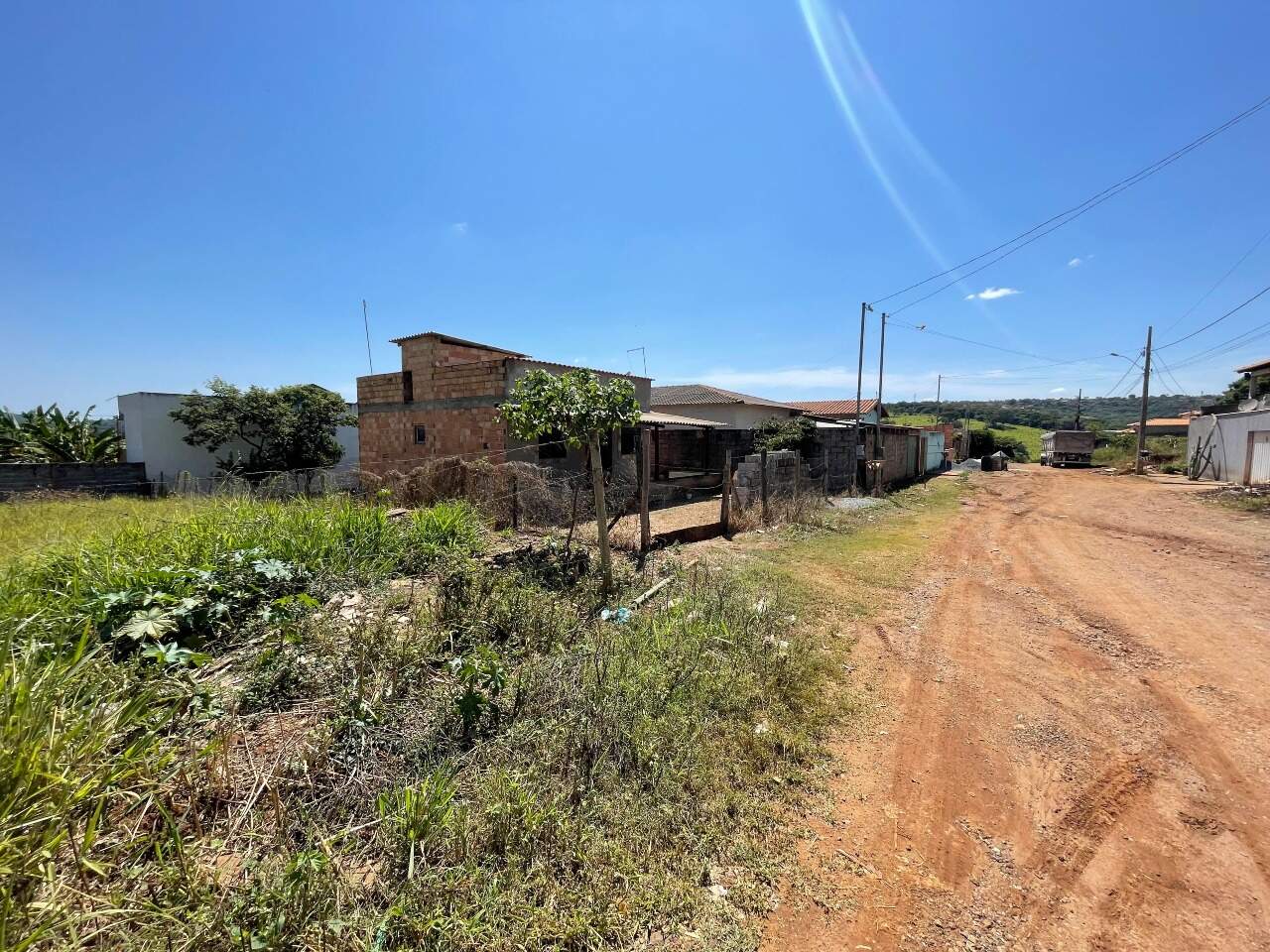 Lote à venda no São José: 