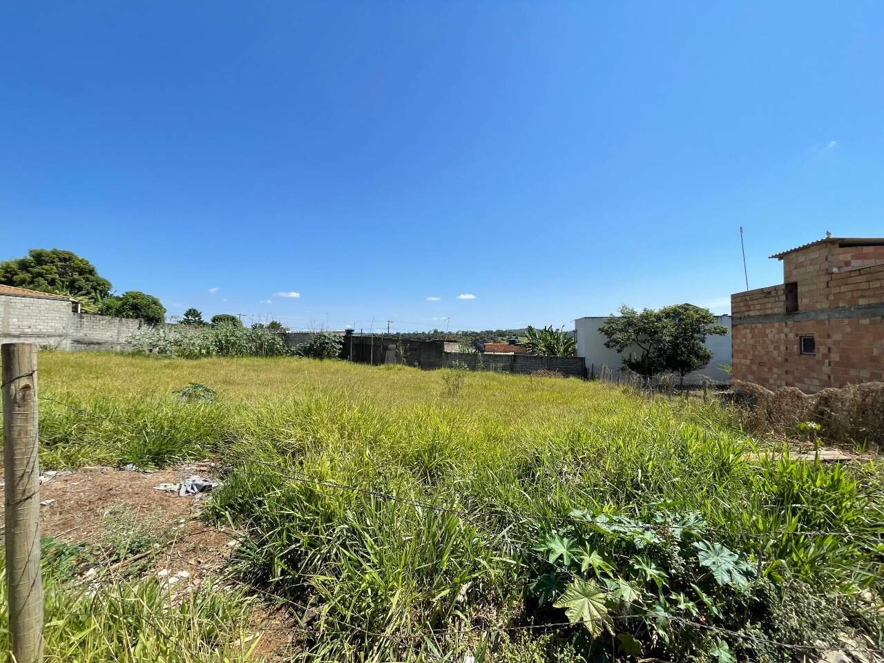 Lote à venda no São José: 