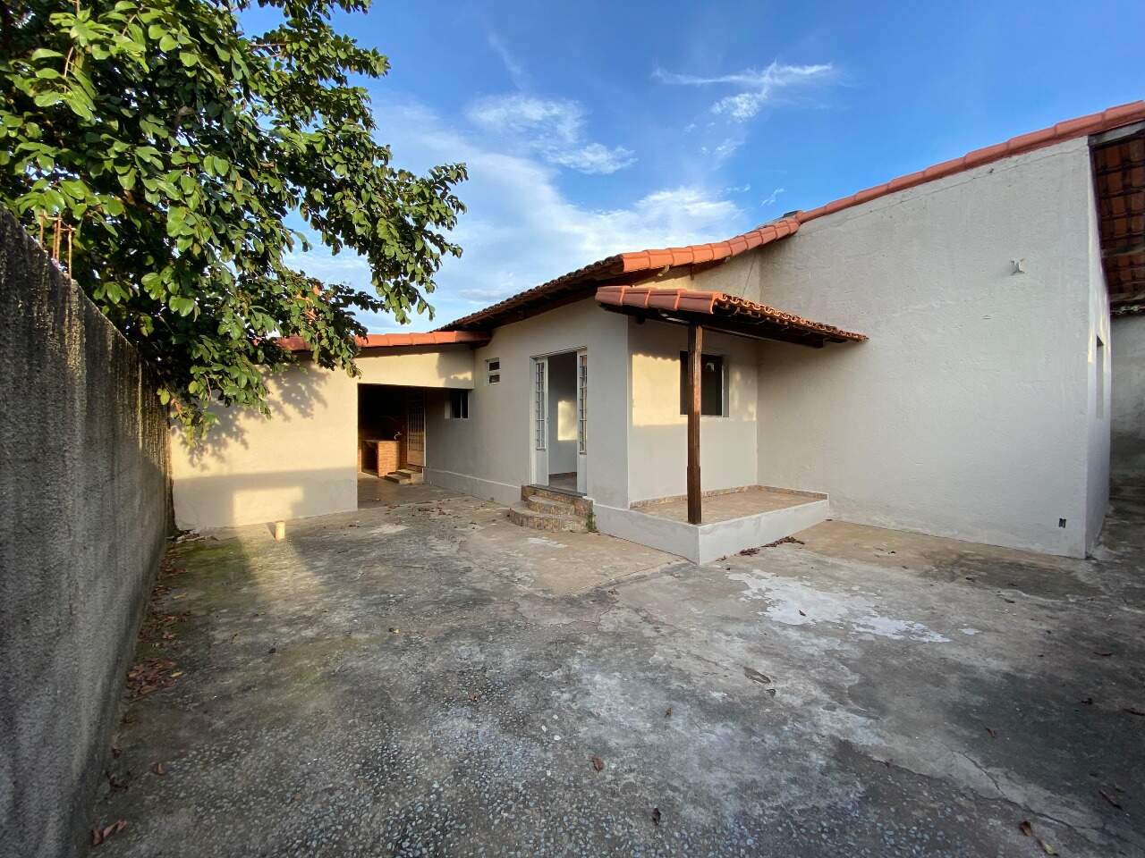 Casa à venda no Bom Jesus: 
