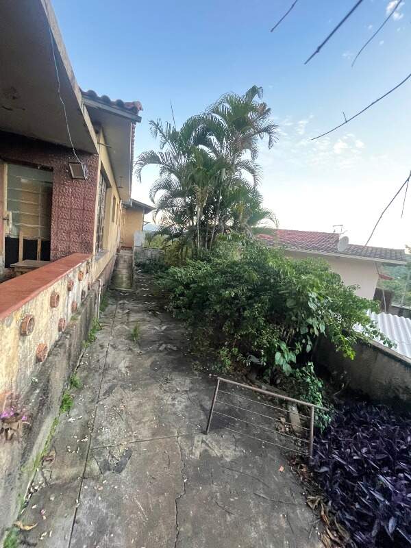 Casa à venda no Centro: 