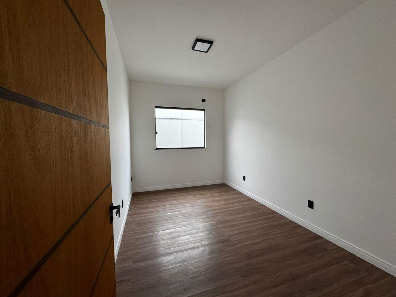 Casa à venda no PARQUE ANDYARA: 