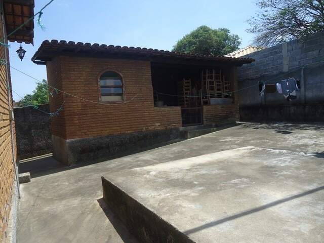 Casa para aluguel no Centro: 