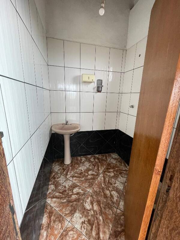 Ponto Comercial para aluguel no Centro: 