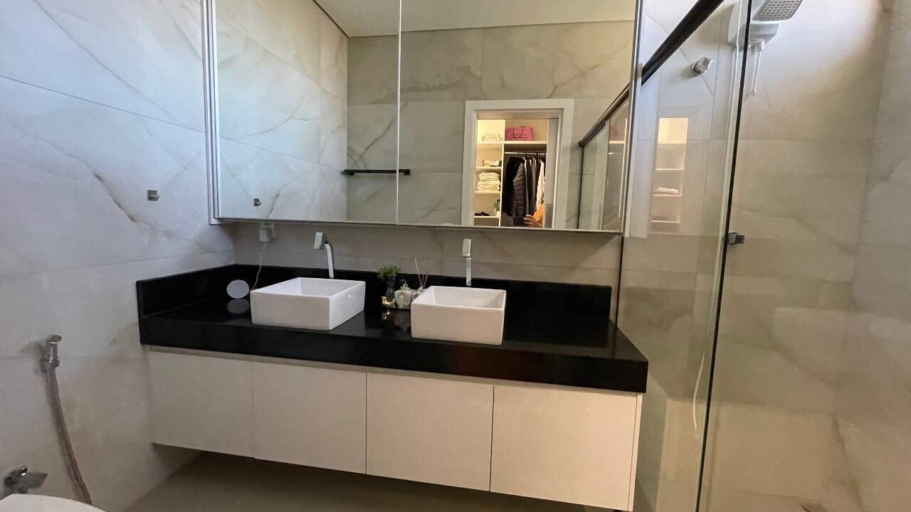 Casa à venda no Gran Royalle: 