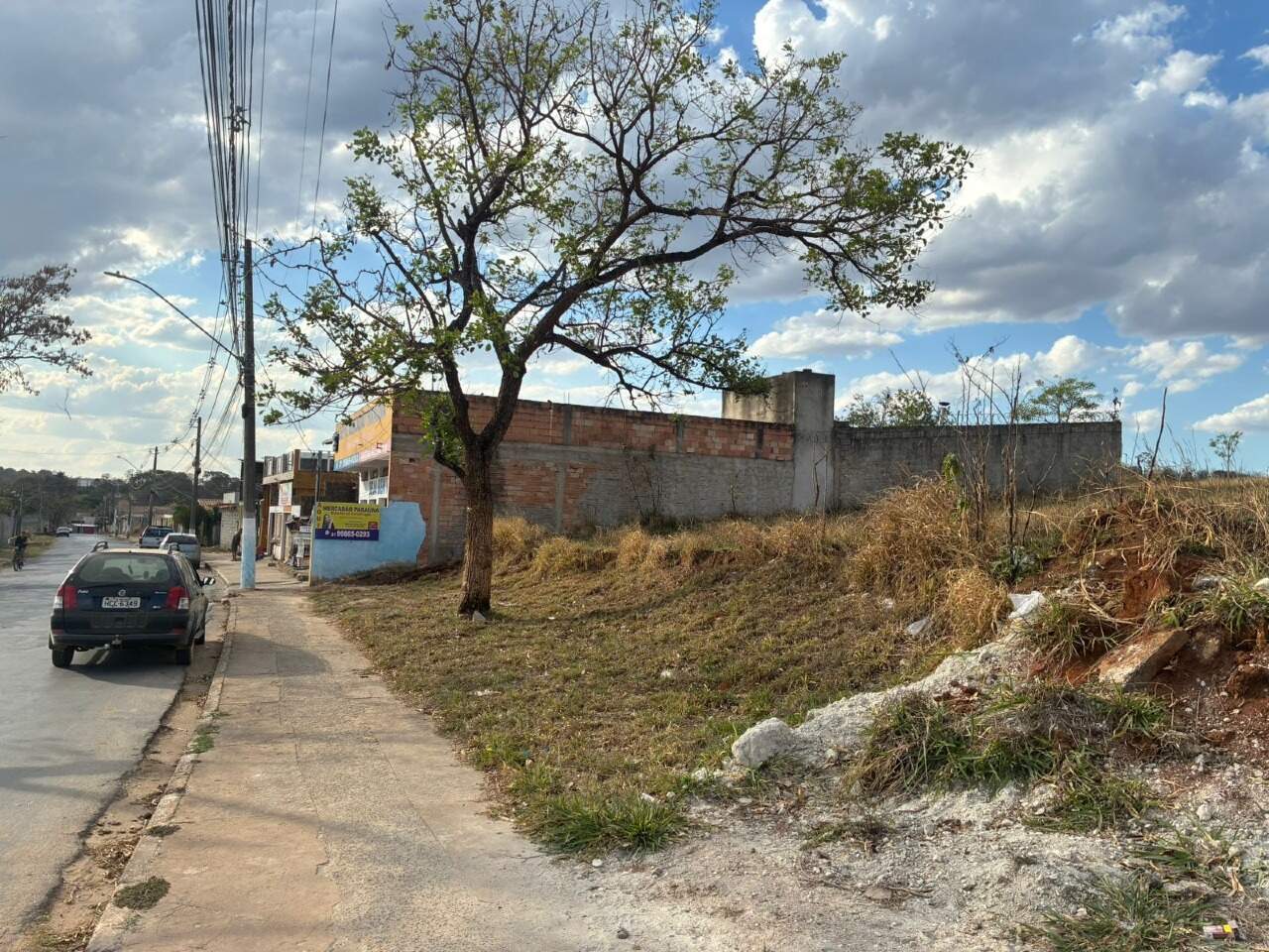 Lote à venda no Cruzeiro: 