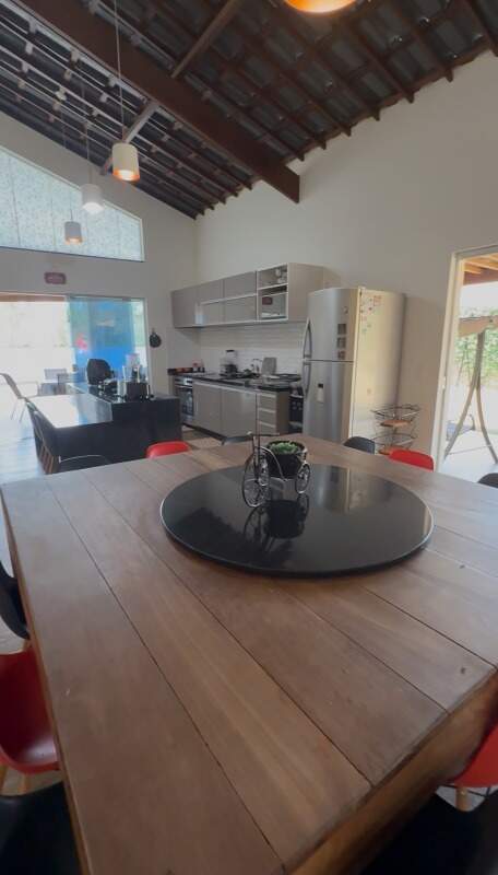 Casa à venda no Araças: 