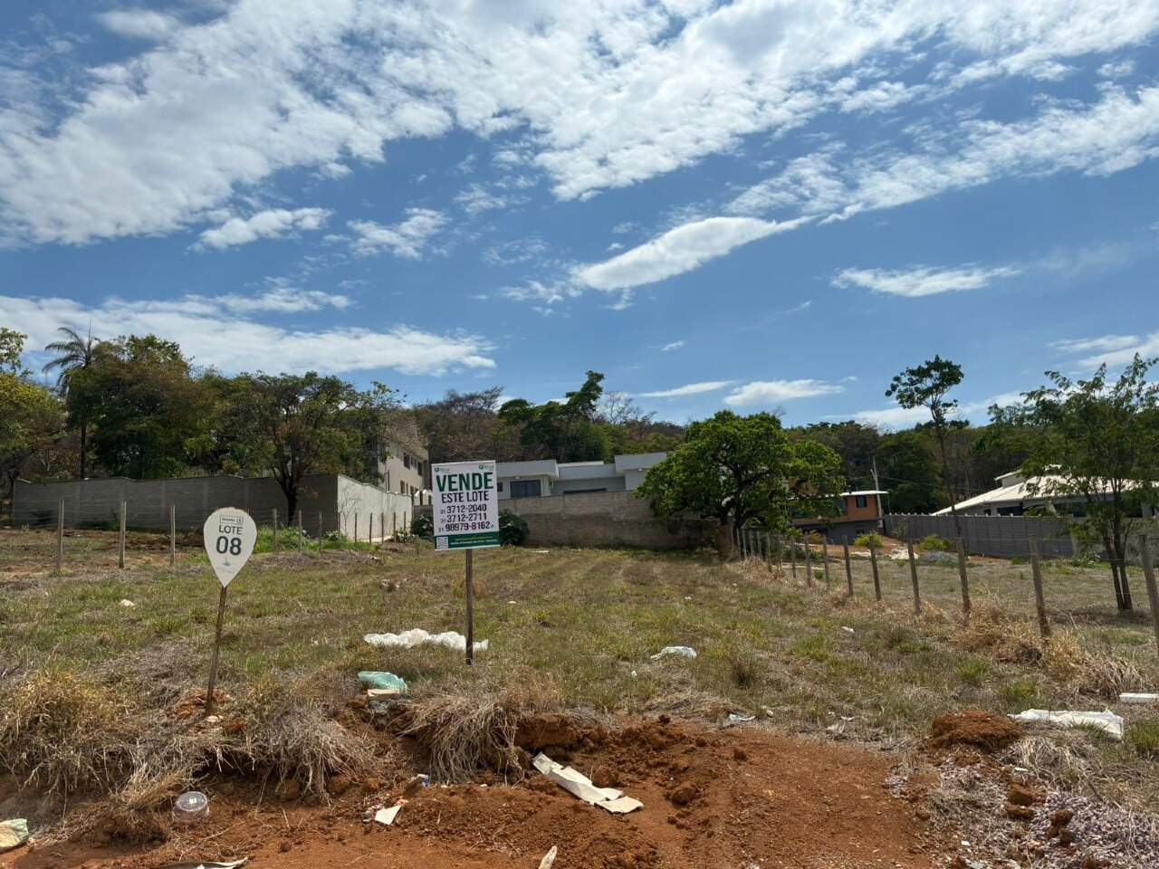 Lote à venda no Estancia da Mata: 
