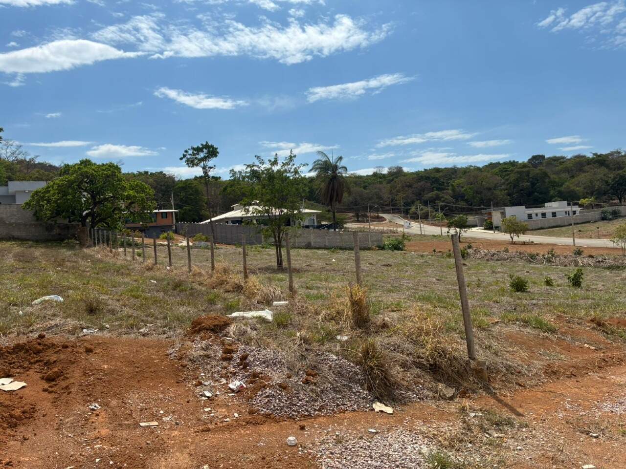 Lote à venda no Estancia da Mata: 