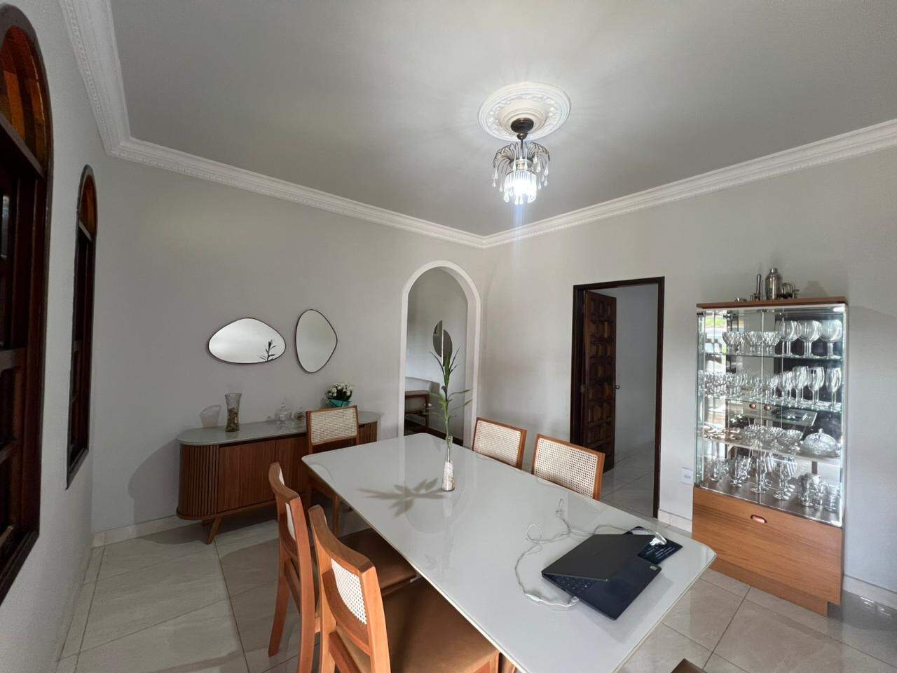 Casa à venda no Centro: 