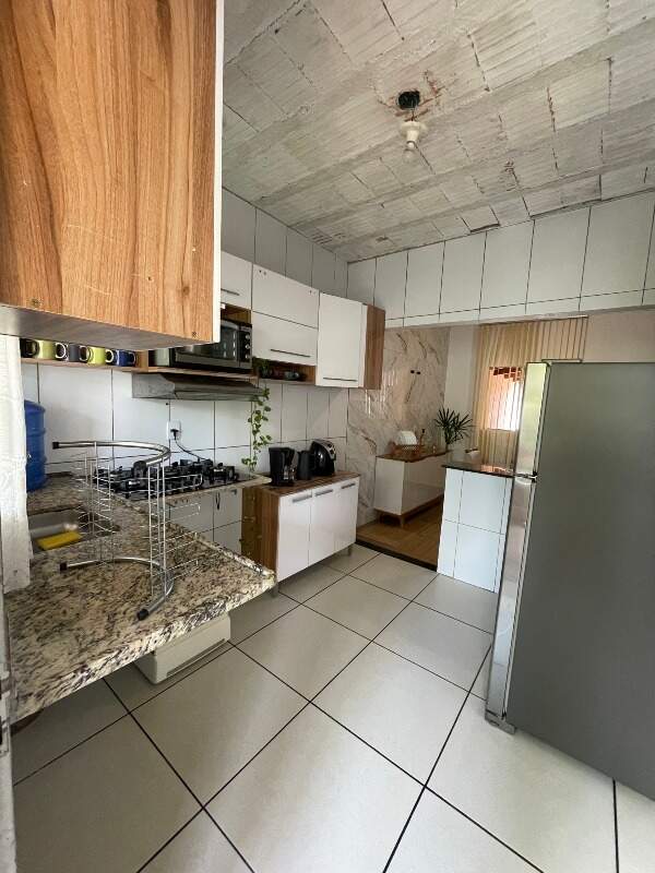 Casa à venda no Mocambeiro: 