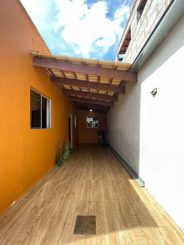 Casa à venda no Mocambeiro: 